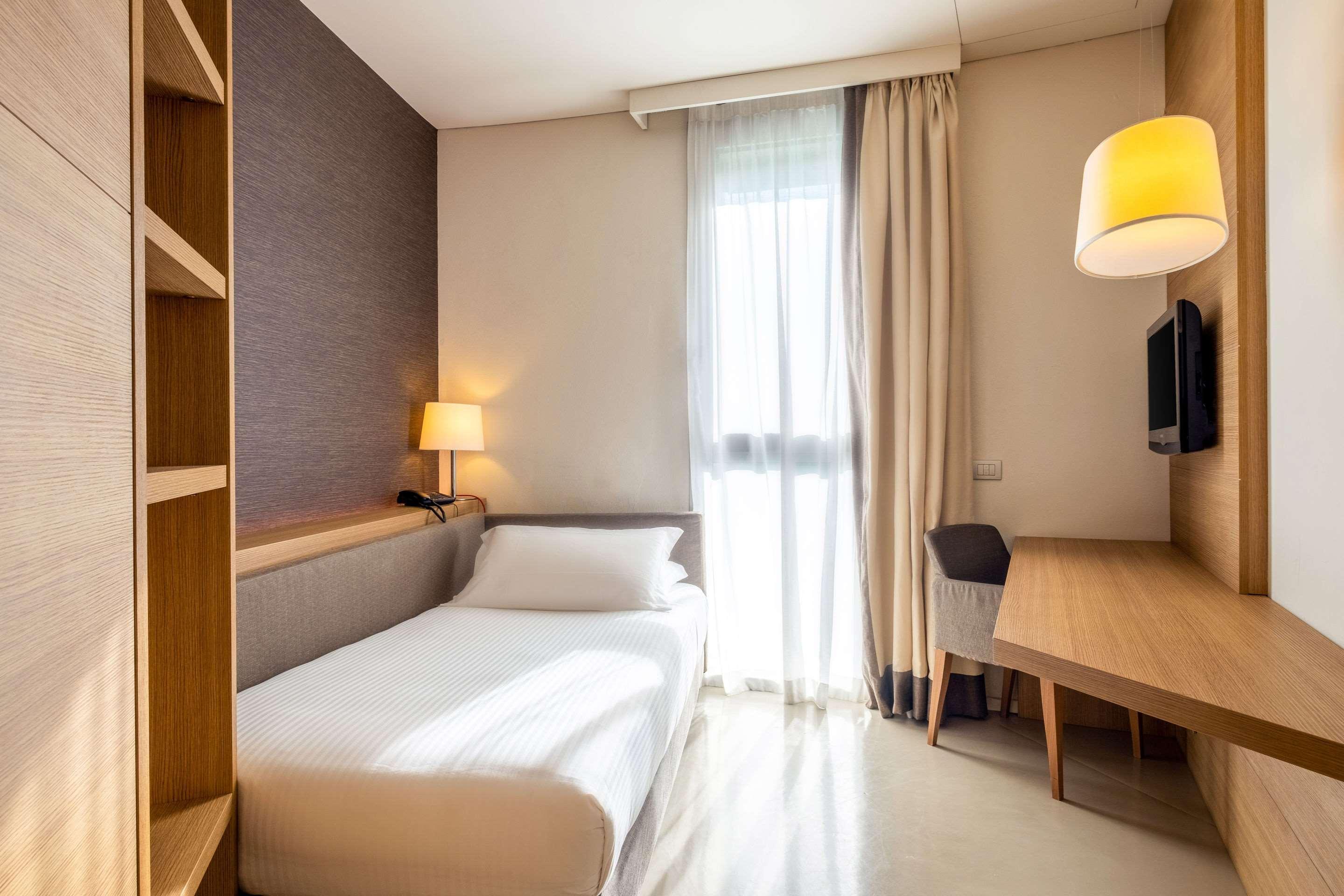 Garbagnate Monastero Hsm Hotel San Martino מראה חיצוני תמונה